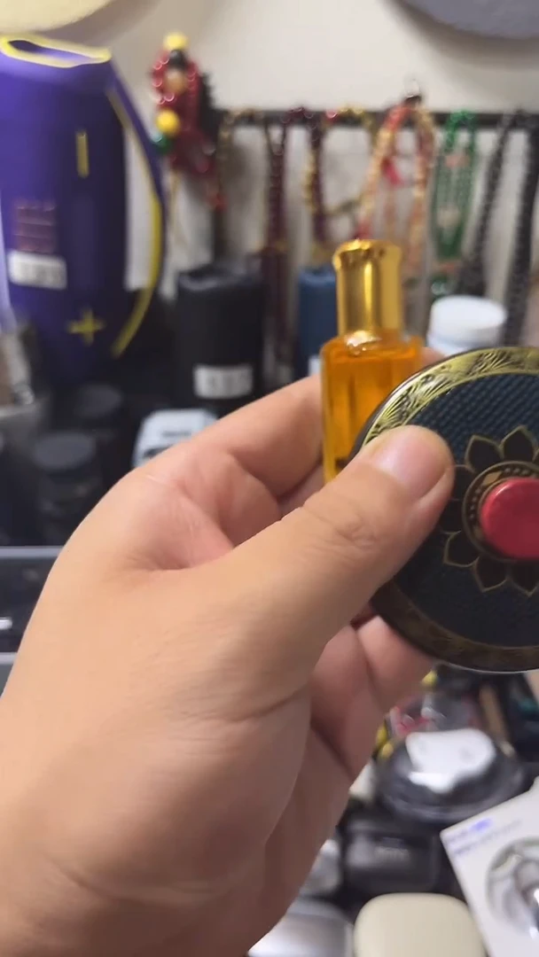 瓷片闪购商品 如图所示