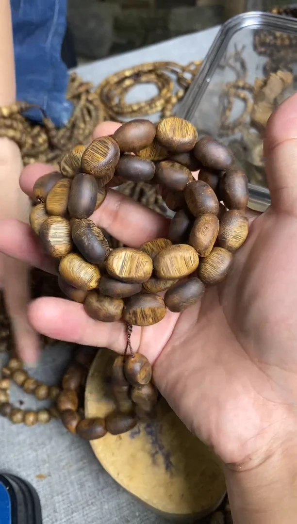 沉香手串随型留疤珠多圈手串多样性发一