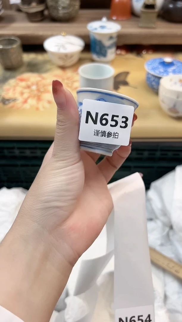 瓷片天***悠   653