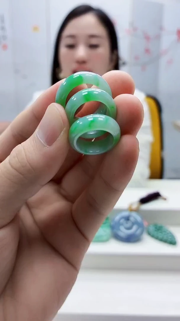 未镶嵌定制翡翠4852bb-毛货戒圈3个90