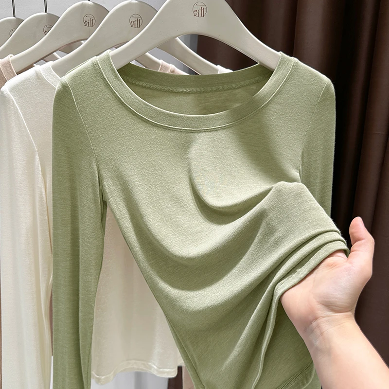绿色新款小众圆领打底衫女款2025春季爆款内搭薄款软糯面膜皮肤衣
