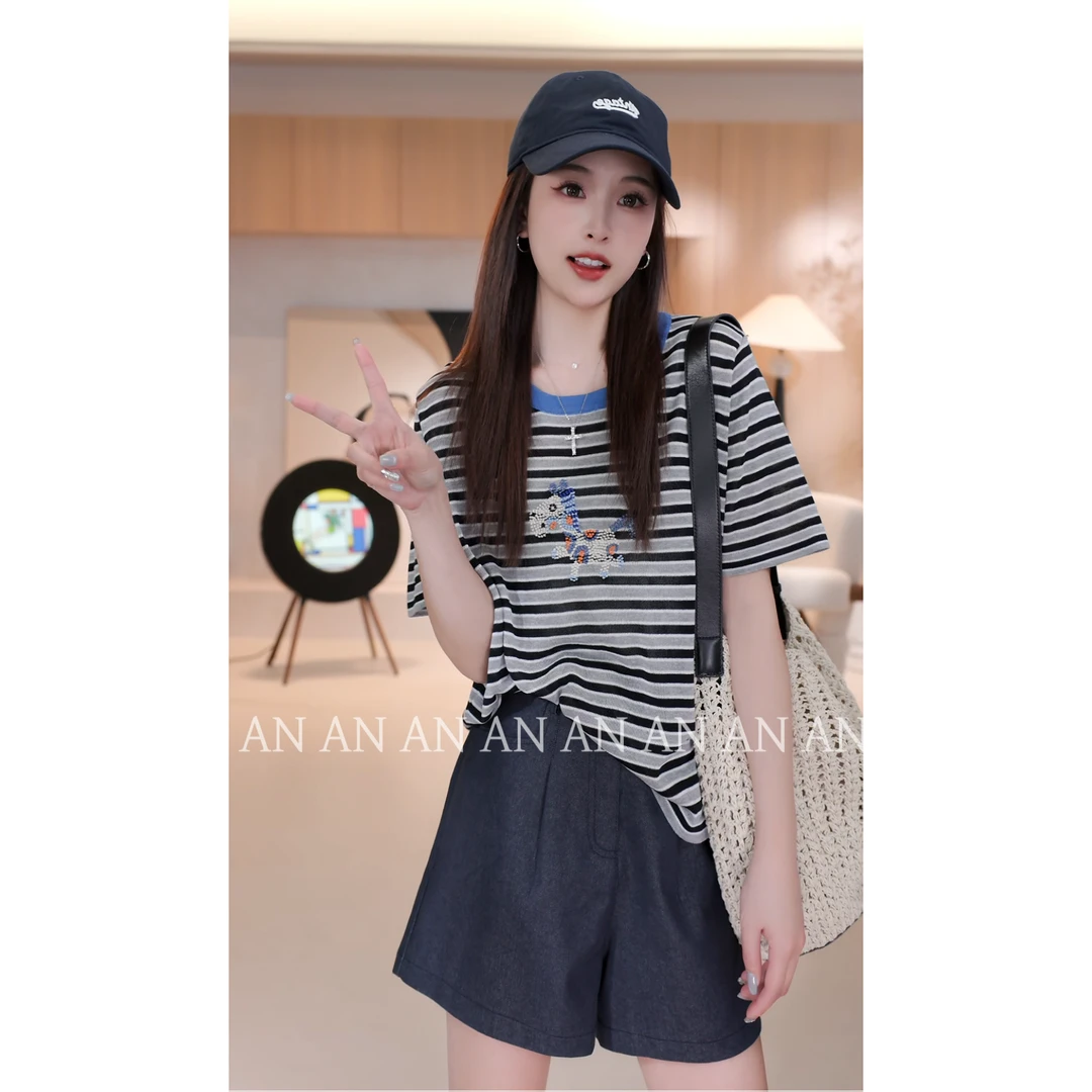 C03340夏季新款减龄领口撞色条纹小马刺绣短袖套头针织衫