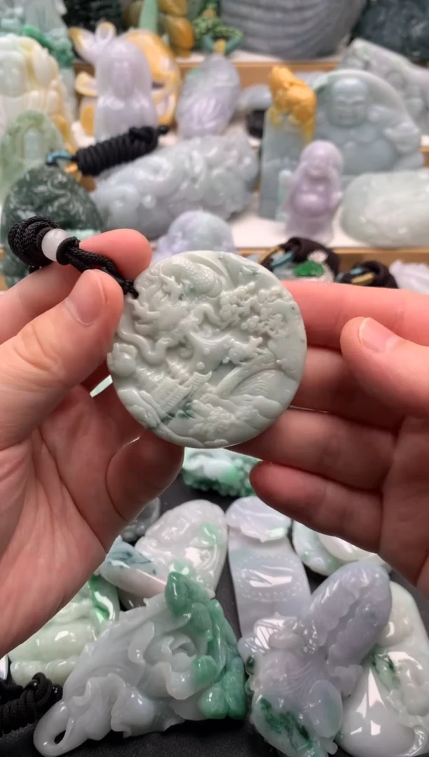 吊坠(不含链)未镶嵌翡翠1