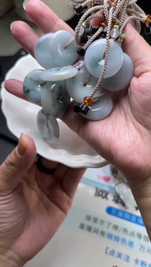 【闪购商品】翡翠挂件未镶嵌多样性发一件F619028