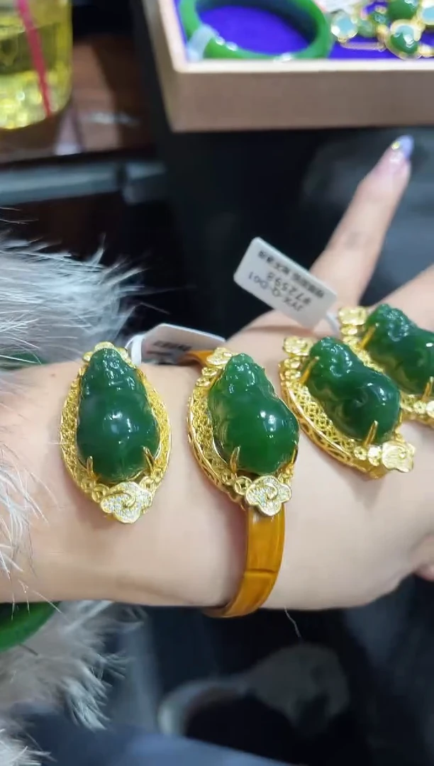 【闪购商品】和田玉手牌银S925镶嵌多样性发一