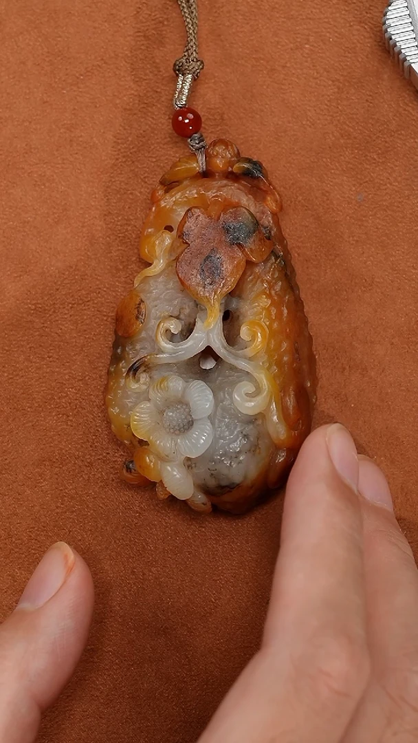 颈饰未镶嵌和田玉0