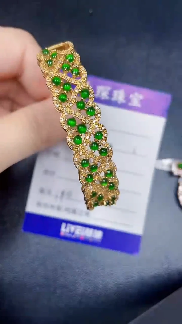 银S925镶嵌戒指翡翠1400