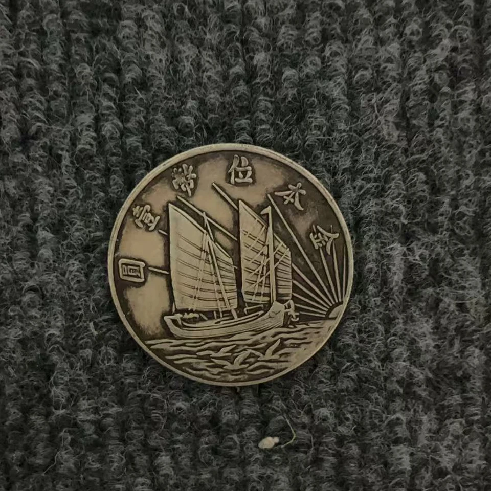 387【瀚海】双面精选手工复制仿古铜银复古纪念工艺摆件