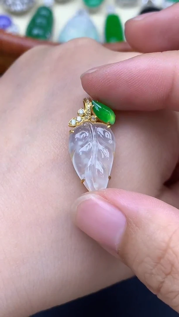 颈饰18K金镶嵌翡翠349-中国好珍宝