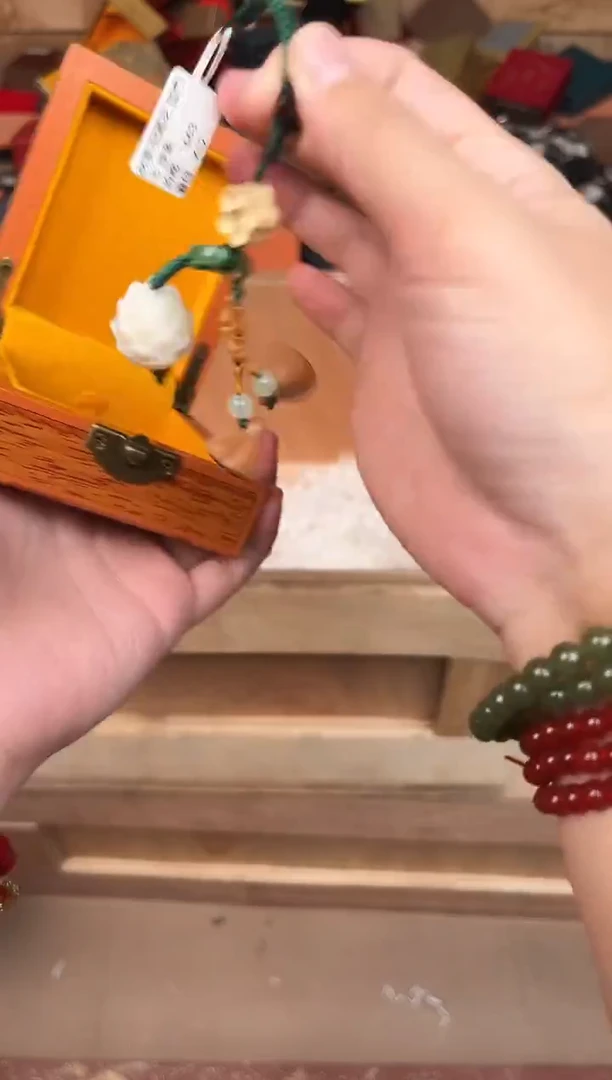 戈月甄选闪购商品V无礼盒