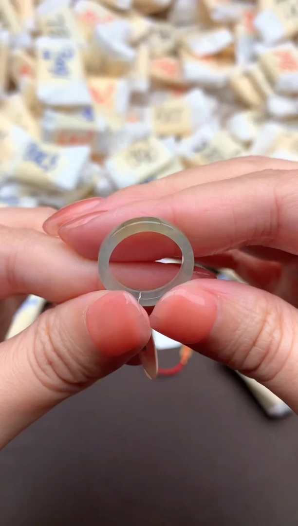 【闪购商品】翡翠挂件未镶嵌一