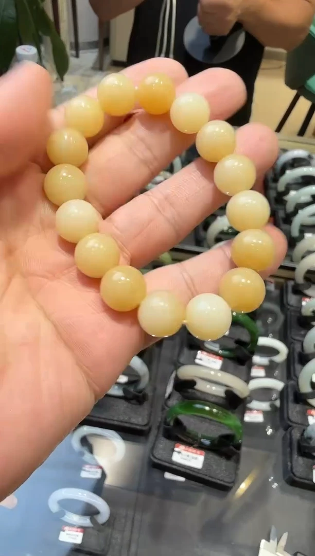 和田玉未镶嵌手链多样性发一