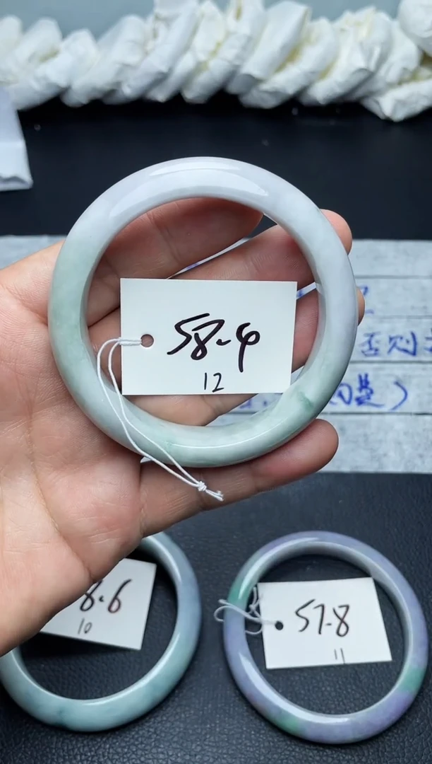未镶嵌手镯翡翠12