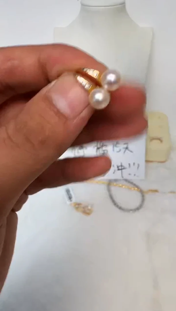 银S925镶嵌海水珍珠耳饰耳钩