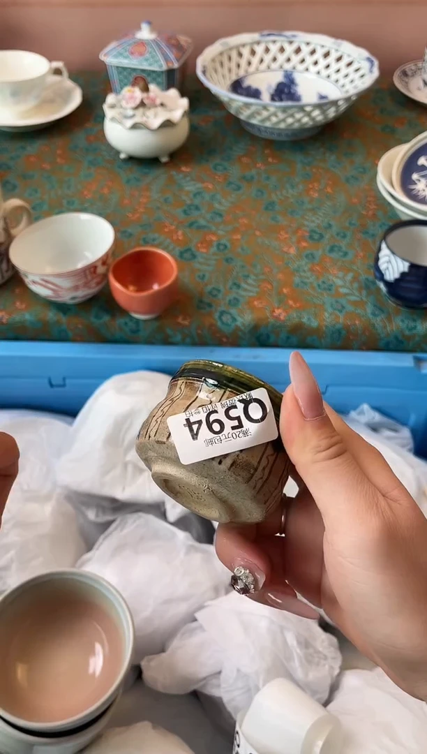 瓷片·**·瓷器瓷器Q594