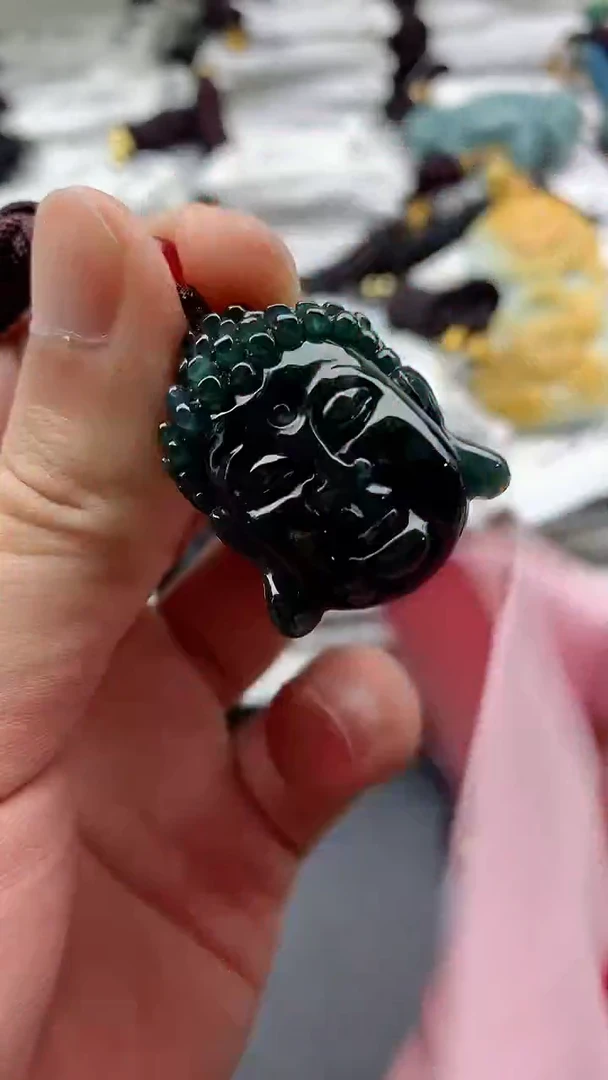 【闪购商品】翡翠颈饰未镶嵌555555555555555