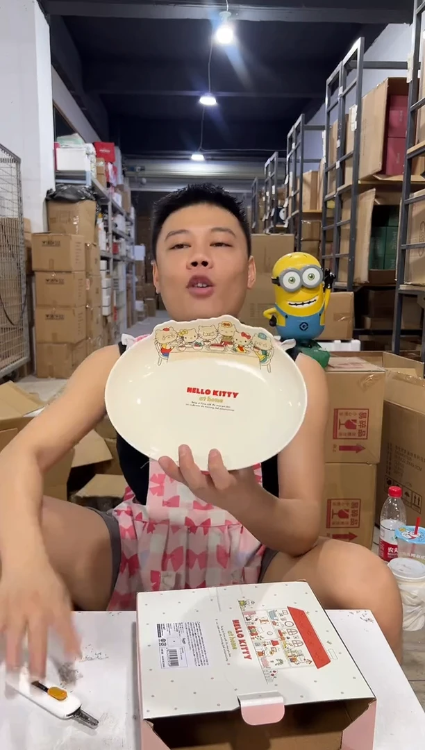 瓷片原盒kt猫一家人合集餐盘