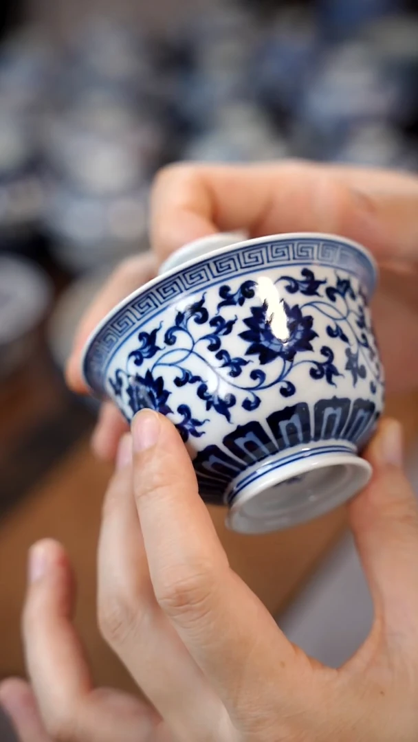 春风缠枝盖碗111111111