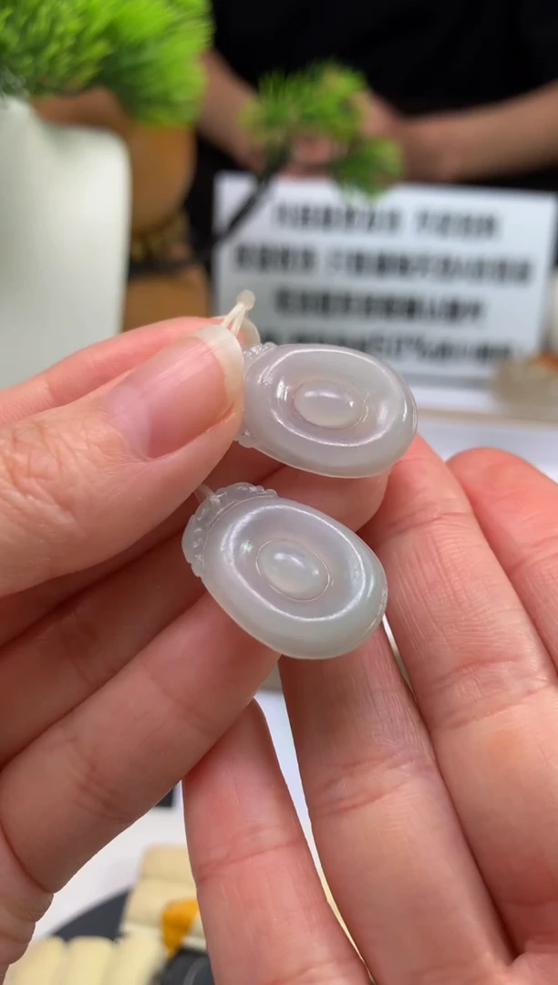 未镶嵌定制翡翠金**叶---120404