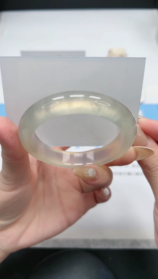 【闪购商品】玛瑙/玉髓手镯未镶嵌81/香槟55.3