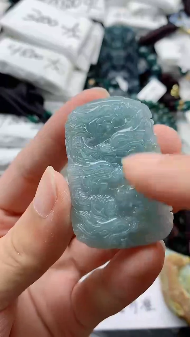 翡翠未镶嵌颈饰888