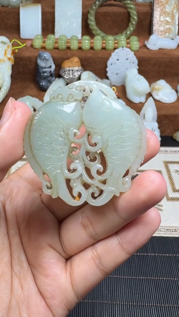 颈饰未镶嵌和田玉1