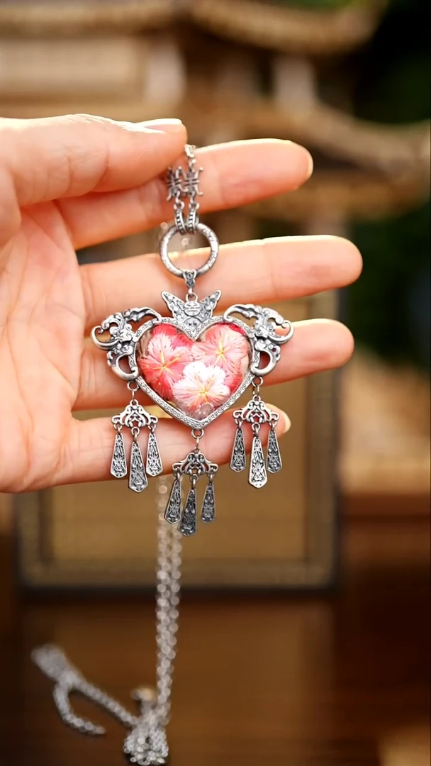 刺绣私人定制苗族手工A908