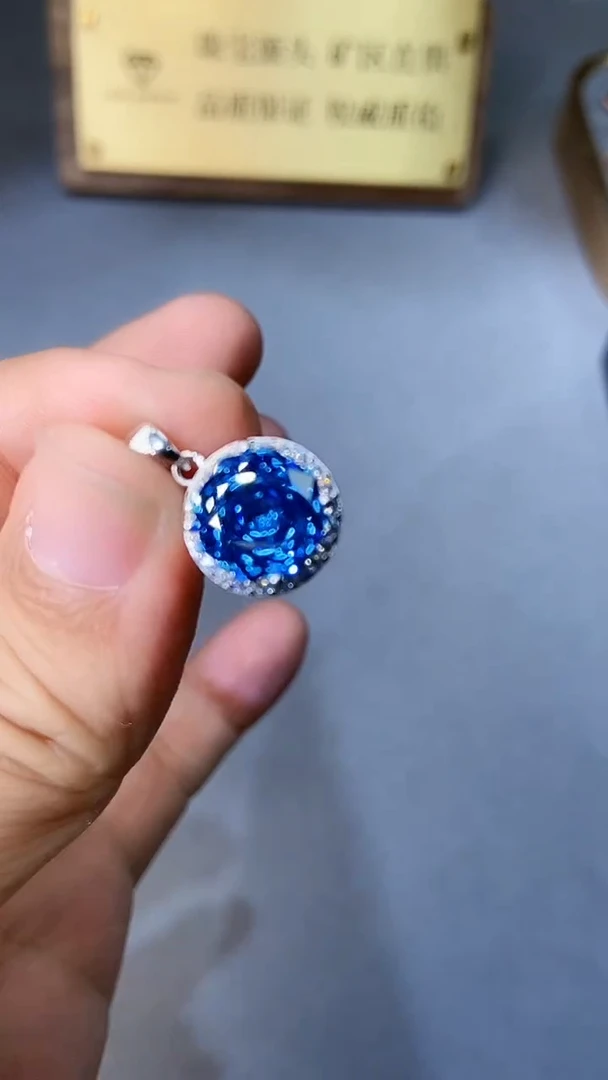 【闪购商品】托帕石颈饰银S925镶嵌354