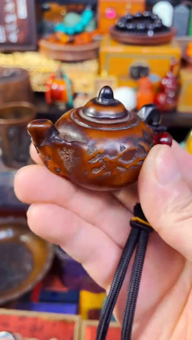 未镶嵌颈饰蜜蜡精品精品   独具韵味