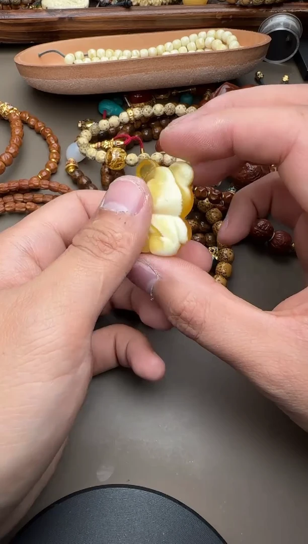 【闪购商品】蜜蜡裸石未镶嵌蜜蜡牌子8321354