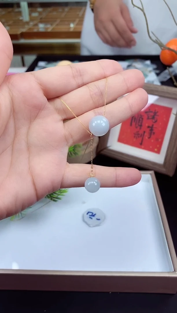 吊坠(不含链)18K金镶嵌翡翠吊坠多样性发其一@@CMT