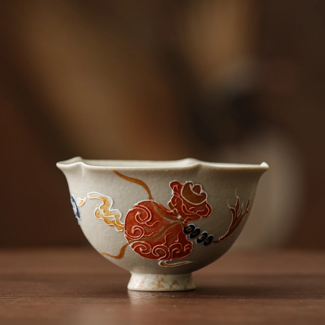 手绘陶瓷御马纳财花口高足杯主人杯中式功夫茶具泡茶杯