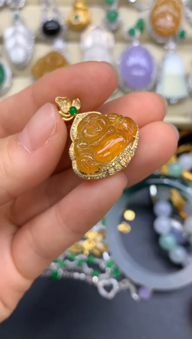 翡翠18K金镶嵌颈饰354-中国好珍宝