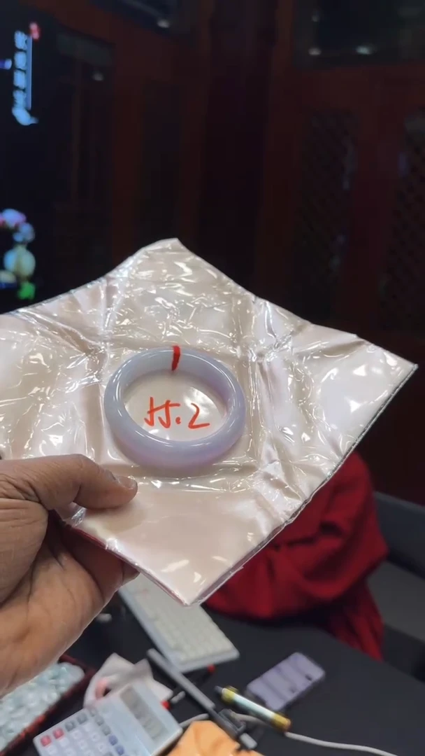 【闪购商品】翡翠手镯未镶嵌手镯