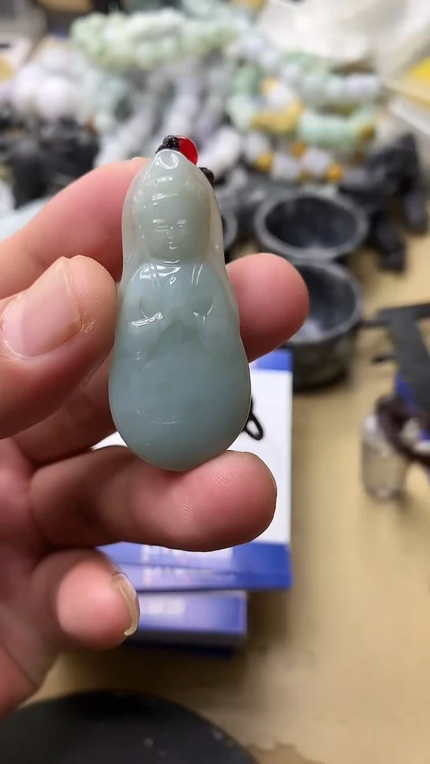 【闪购商品】翡翠颈饰未镶嵌挂件