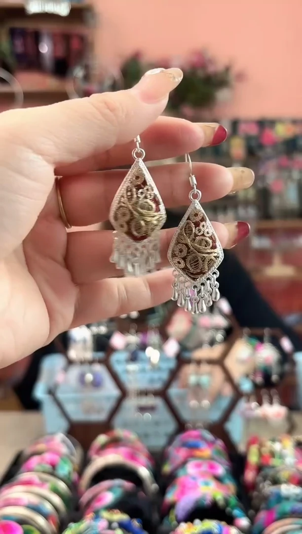 艺枝独绣手工饰品124