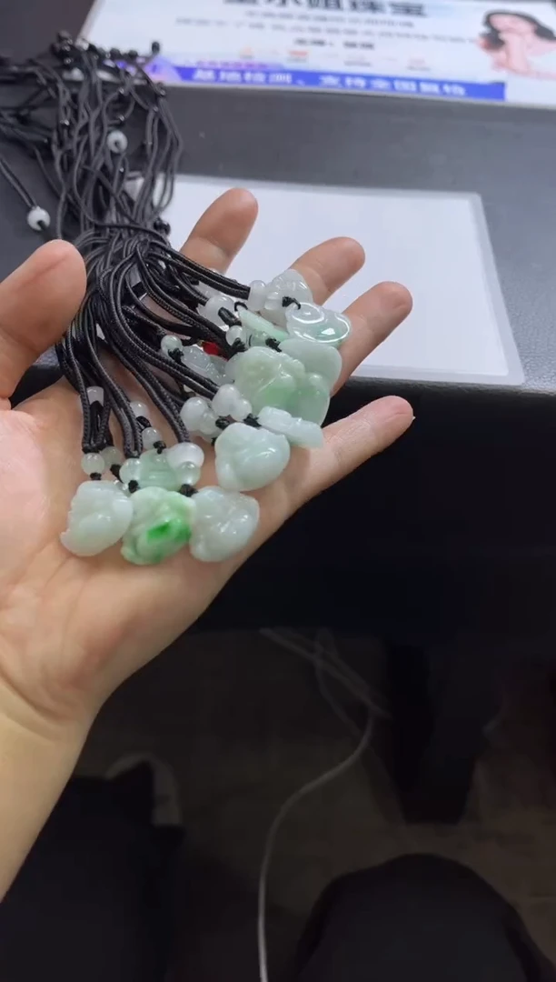 【闪购商品】翡翠颈饰未镶嵌K465多样性发一件