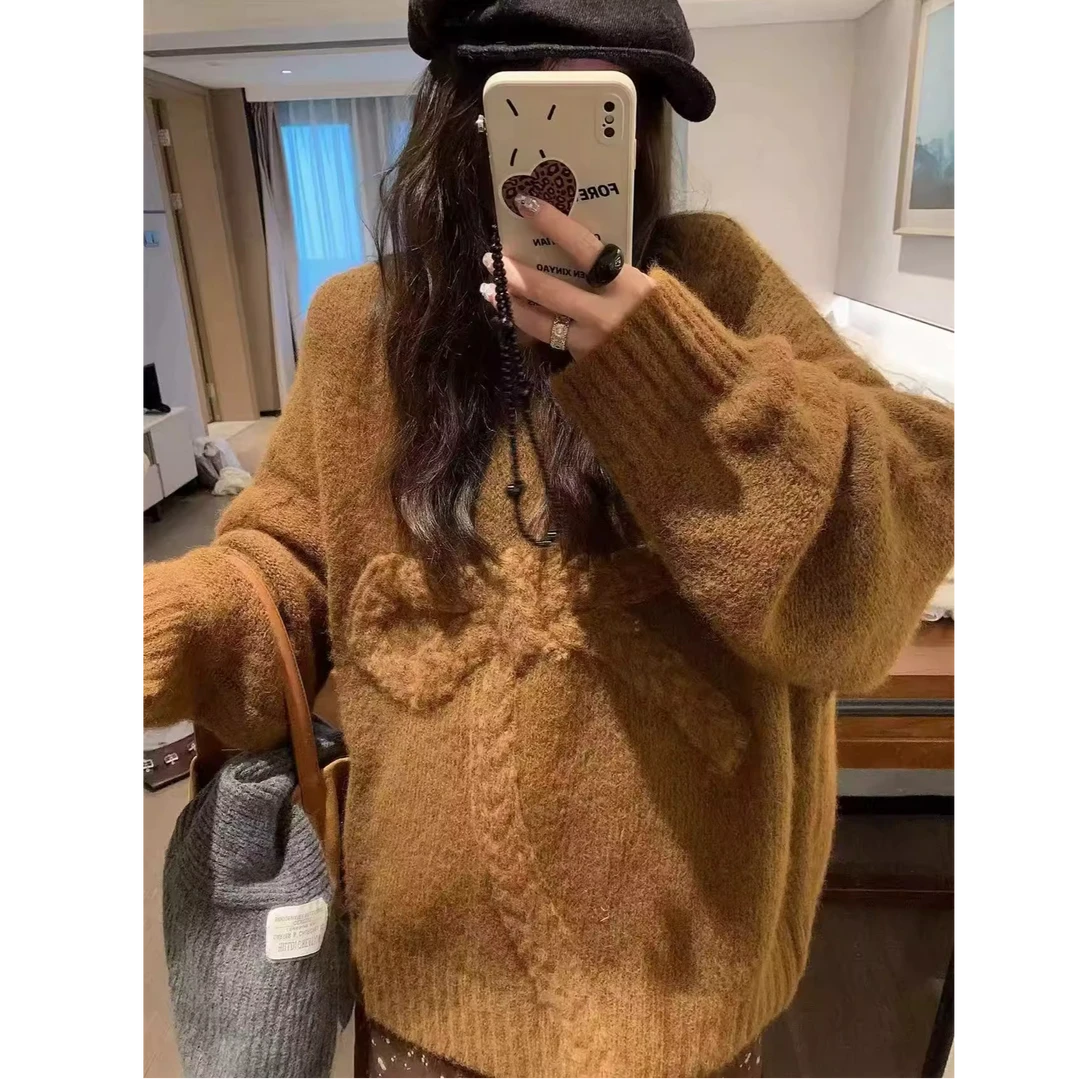 韩系温柔软糯蝴蝶结针织毛衣女宽松新款秋冬慵懒风大码圆领针织衫