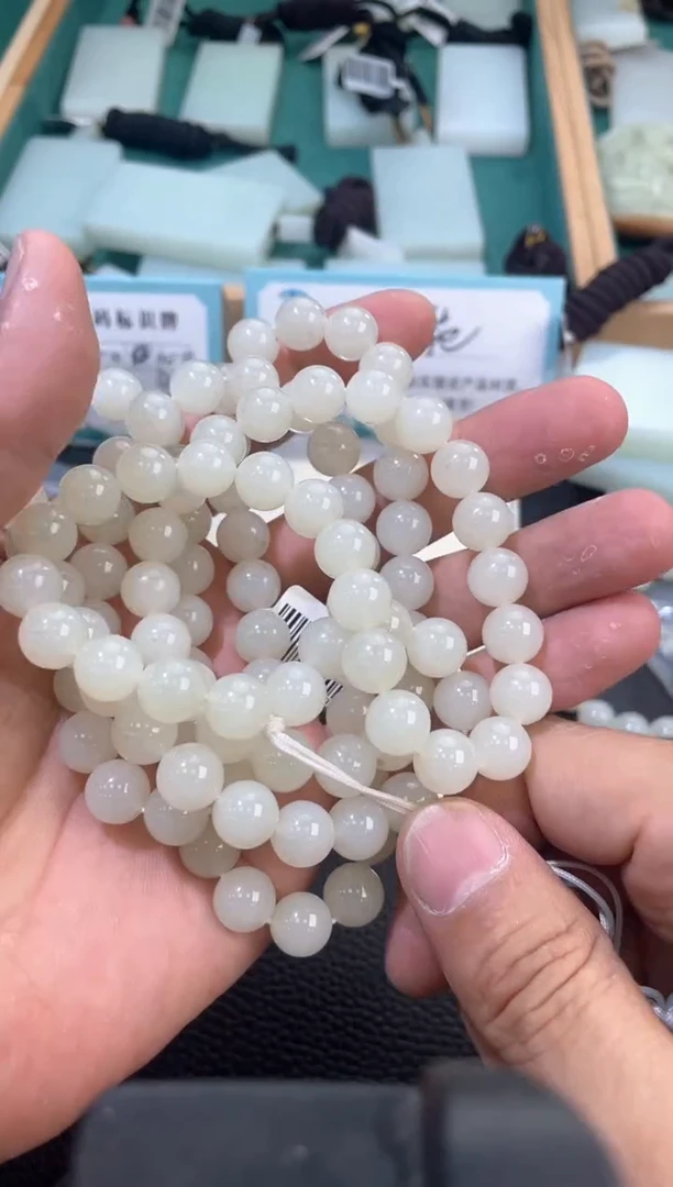 未镶嵌手链和田玉链子卡10