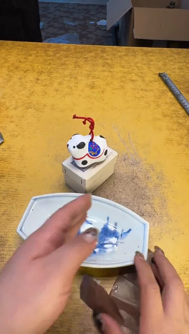 瓷器瓷器瑕疵破破95