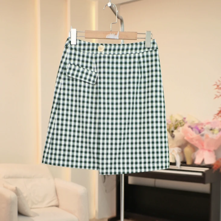 G329 一粒扣饰高腰格纹半身裙 5B62