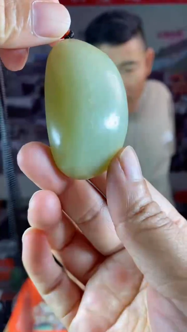 天然玉石未镶嵌颈饰