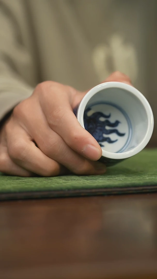 【闪购商品】杯柴窑青花破价福利