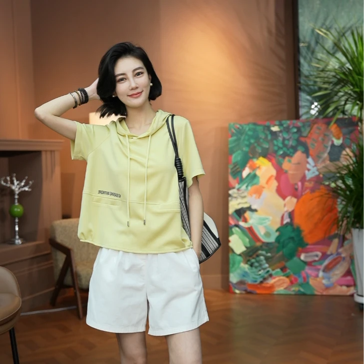 Syan【不得不爱】2025春夏新款时尚纯色百搭休闲宽松连帽T恤