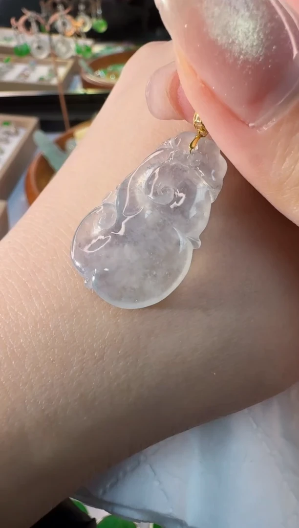 【闪购商品】翡翠颈饰18K金镶嵌缅甸翡翠A挂件