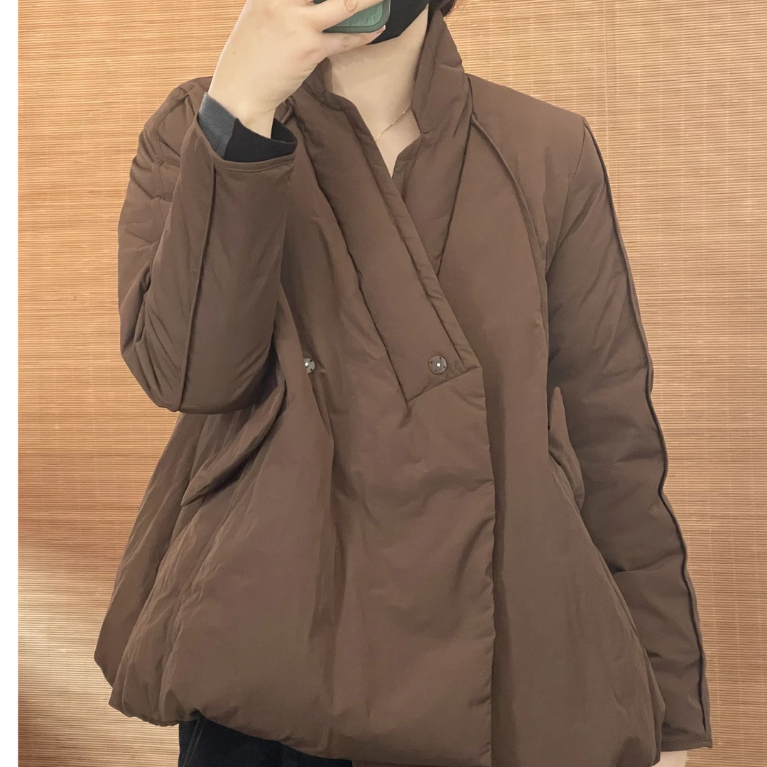 冬季新款日韩v领短款羽绒服女保暖轻薄休闲百搭外套