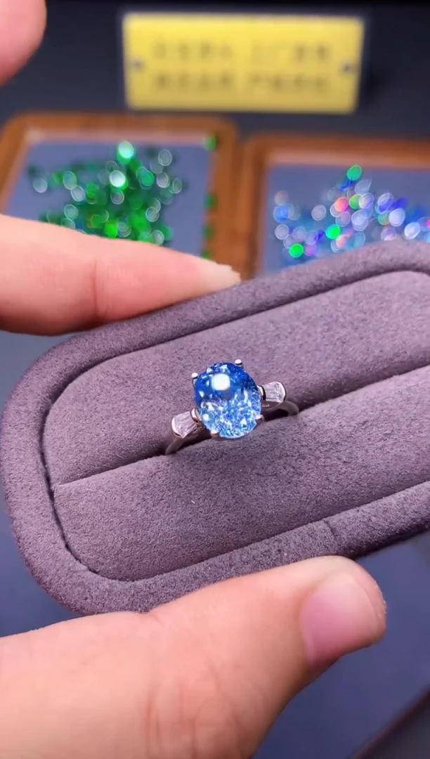 海蓝宝石戒指银S925镶嵌00000