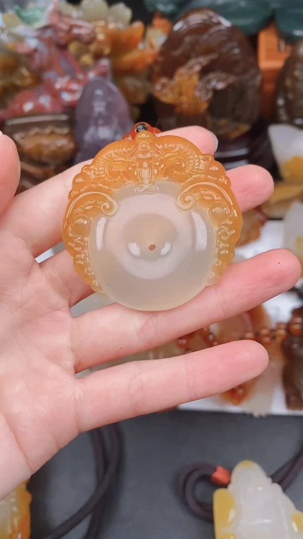 未镶嵌颈饰玛瑙/玉髓平***福AA