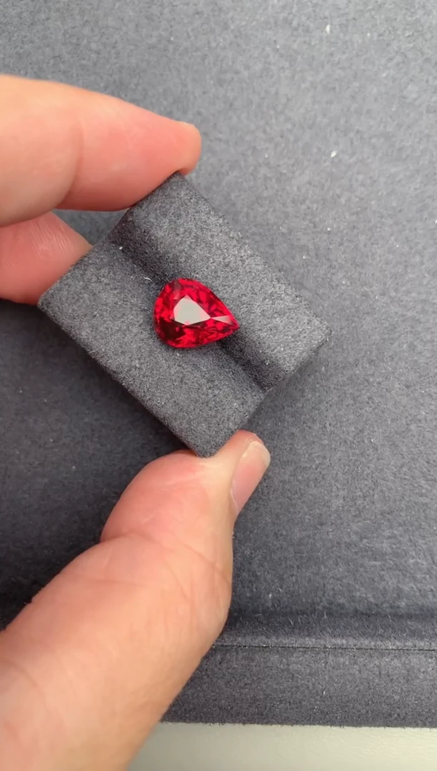 未镶嵌珠宝半成品碧玺3.2ct卢比莱   BG