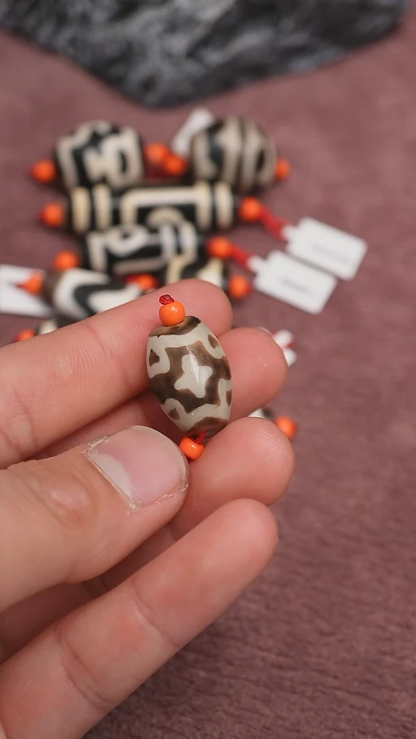 【闪购商品】玛瑙/玉髓颈饰未镶嵌老冯